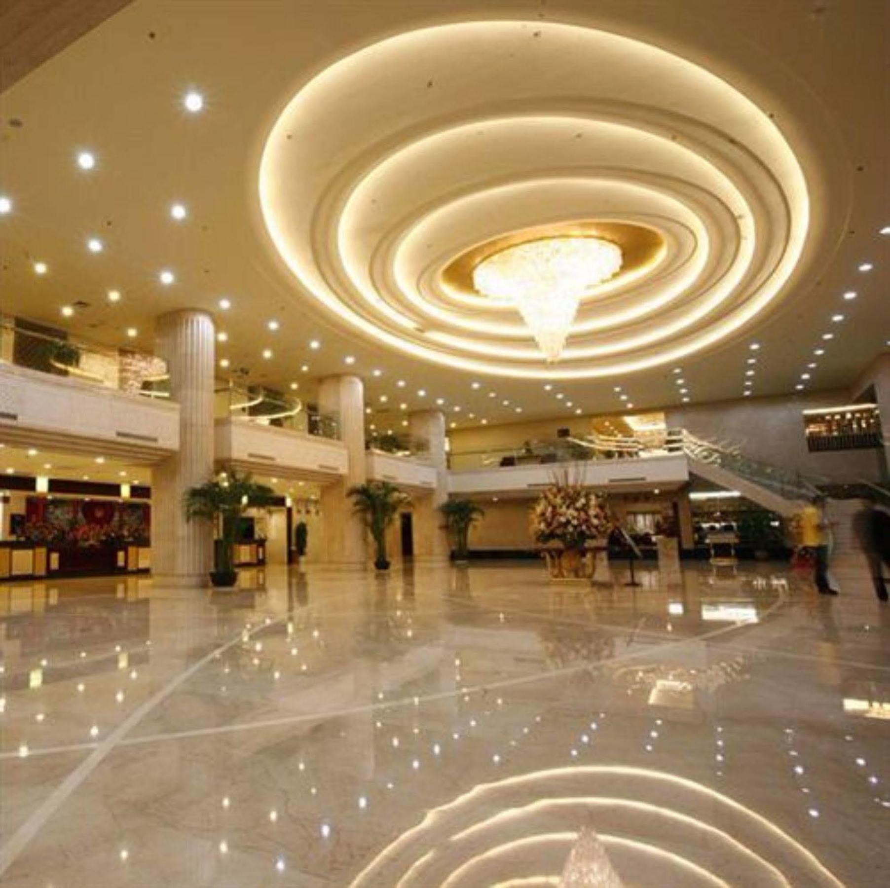 Grand Metropark Hotel Shandong Цзінань Екстер'єр фото